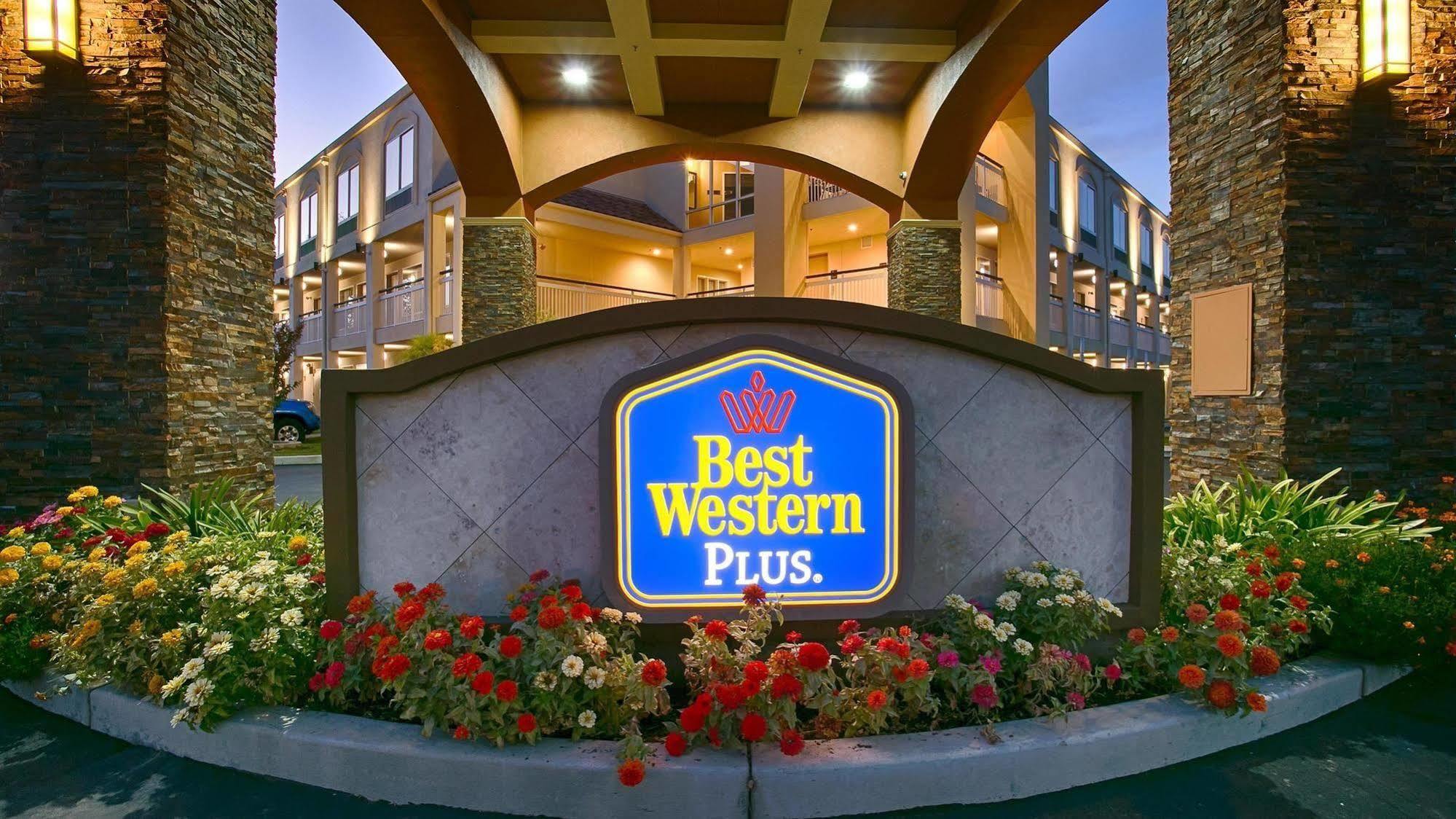 Best Western Plus Rancho Cordova Inn Exterior foto